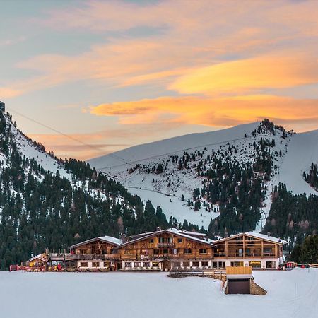 Hotel Piz Seteur Selva di Val Gardena Bagian luar foto